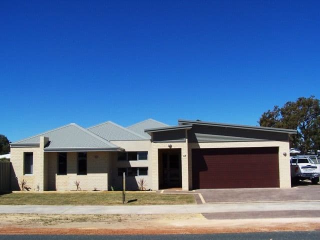 68 SILVERTON Crescent, ERSKINE WA 6210, Erskine - Image 1