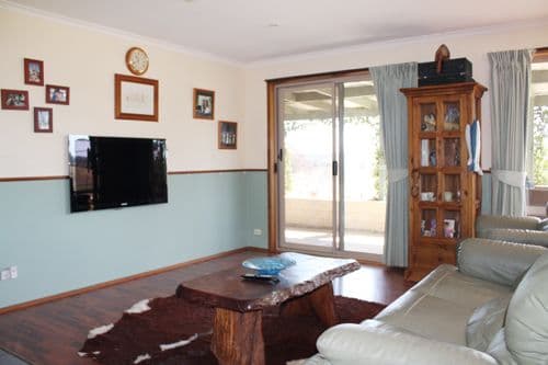 98 Molonglo River Drive, CARWOOLA NSW 2620, Carwoola - Thumbnail 2