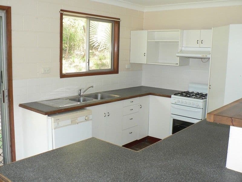 475 Woodbury Road, YEPPOON QLD 4703, Yeppoon - Thumbnail 2