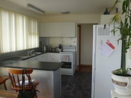 6 Glen Court, DEVONPORT TAS 7310, Devonport - Thumbnail 2