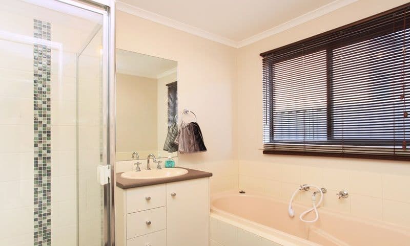9 Pashia Grove, PAKENHAM VIC 3810, Pakenham - Thumbnail 6