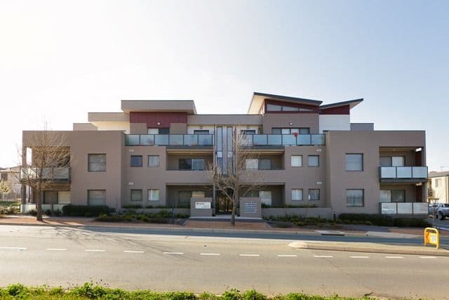 11/90 Gozzard Street, GUNGAHLIN ACT 2912, Gungahlin - Image 1