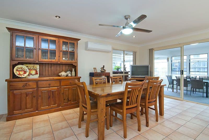 28 Sunflower Crescent, CALAMVALE QLD 4116, Calamvale - Thumbnail 5