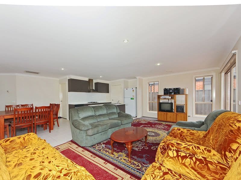 16 Kalorama Street, TARNEIT VIC 3029, Tarneit - Thumbnail 2