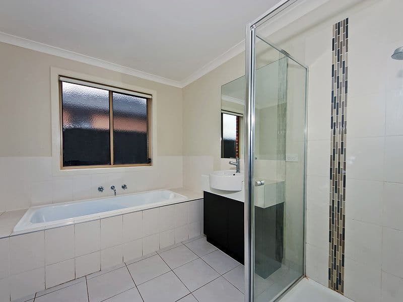 16 Kalorama Street, TARNEIT VIC 3029, Tarneit - Thumbnail 4