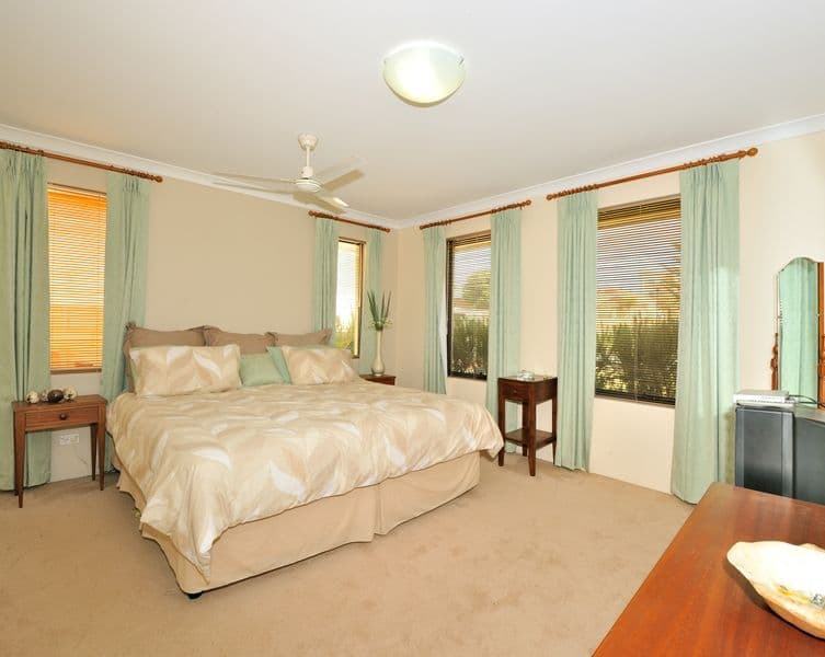 76 Alexis Circle, WANNANUP WA 6210, Wannanup - Thumbnail 7