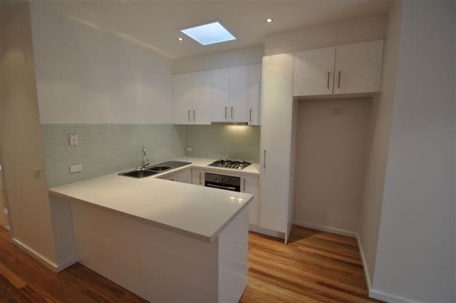 21 Ayton Street, IVANHOE VIC 3079, Ivanhoe - Thumbnail 2