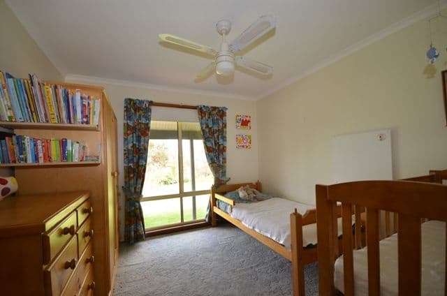 11A Henry Street, CLARE SA 5453, Clare - Thumbnail 6