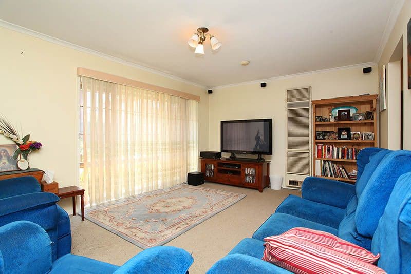 28 Forrest Street, SUNSHINE VIC 3020, Sunshine - Thumbnail 2