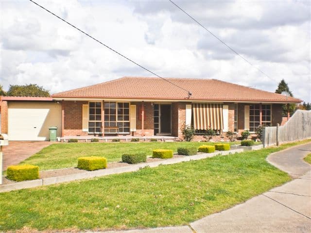 39        Carlisle Street, CRAIGIEBURN VIC 3064, Craigieburn - Image 1
