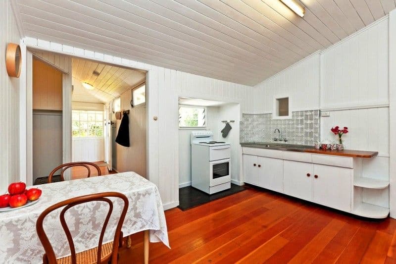8 Richmond Street, CHELMER QLD 4068, Chelmer - Thumbnail 3