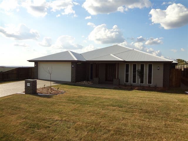 40 Honeyeater Drive, HIGHFIELDS QLD 4352, Highfields - Image 1