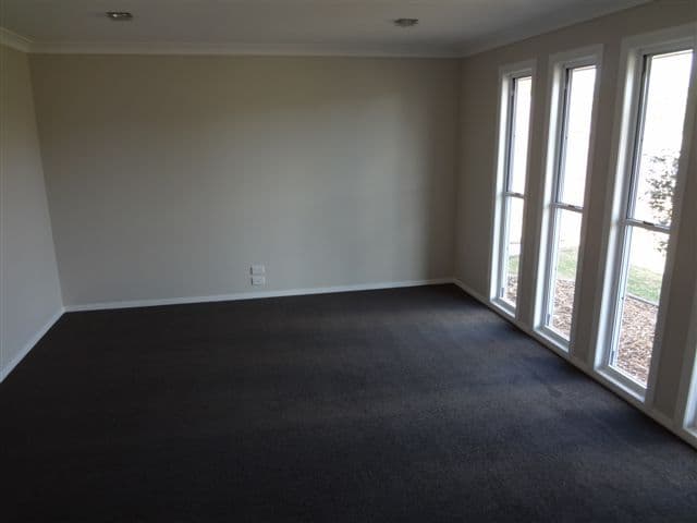 40 Honeyeater Drive, HIGHFIELDS QLD 4352, Highfields - Thumbnail 6