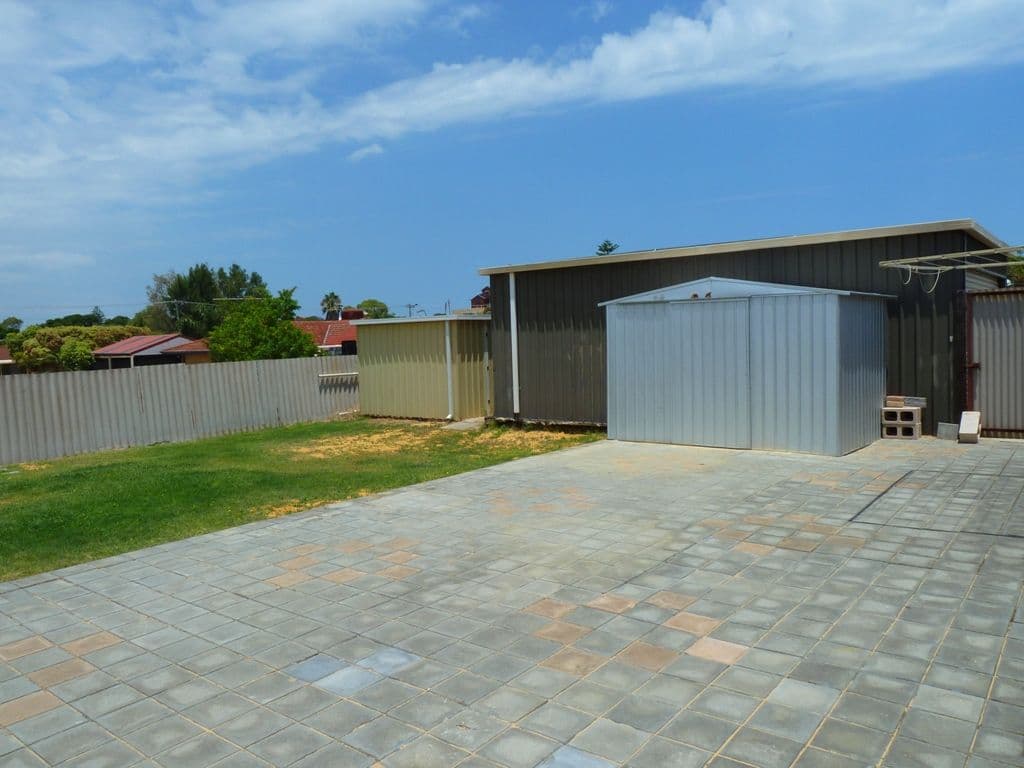 9 Martell Street, WARNBRO WA 6169, Warnbro - Thumbnail 4
