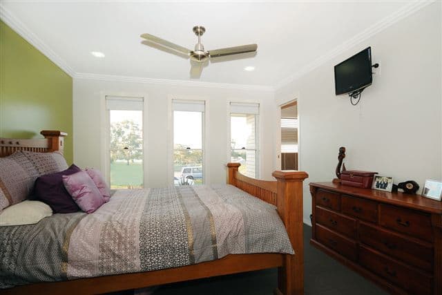2 Wedgetail Drive, HIGHFIELDS QLD 4352, Highfields - Thumbnail 4