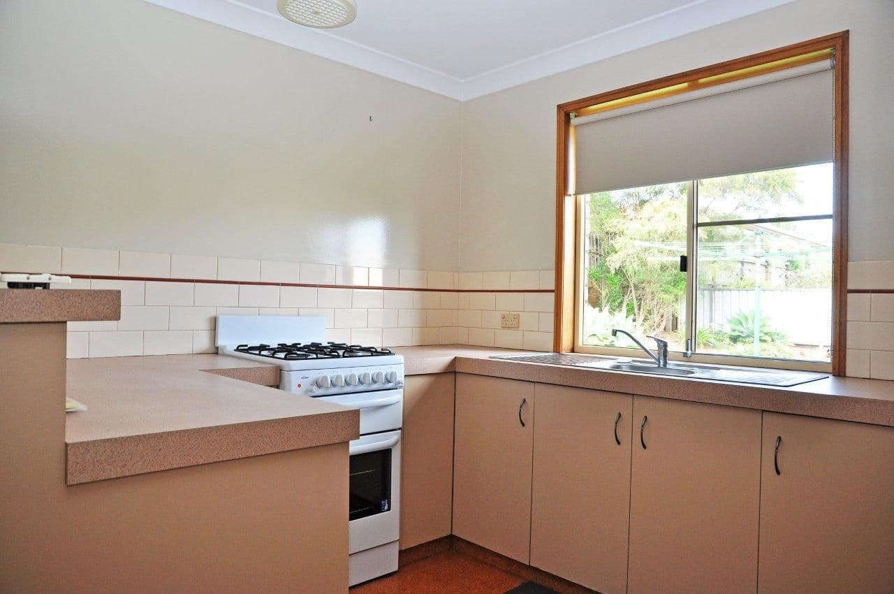12 Evergreen Court, GLENVALE QLD 4350, Glenvale - Thumbnail 3