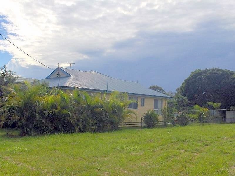 7 Hill Street, RUSSELL ISLAND QLD 4184, Russell Island - Thumbnail 2