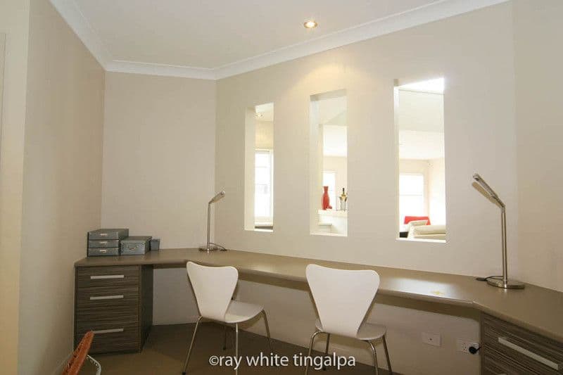 4 Red Gum Crescent, WAKERLEY QLD 4154, Wakerley - Thumbnail 5