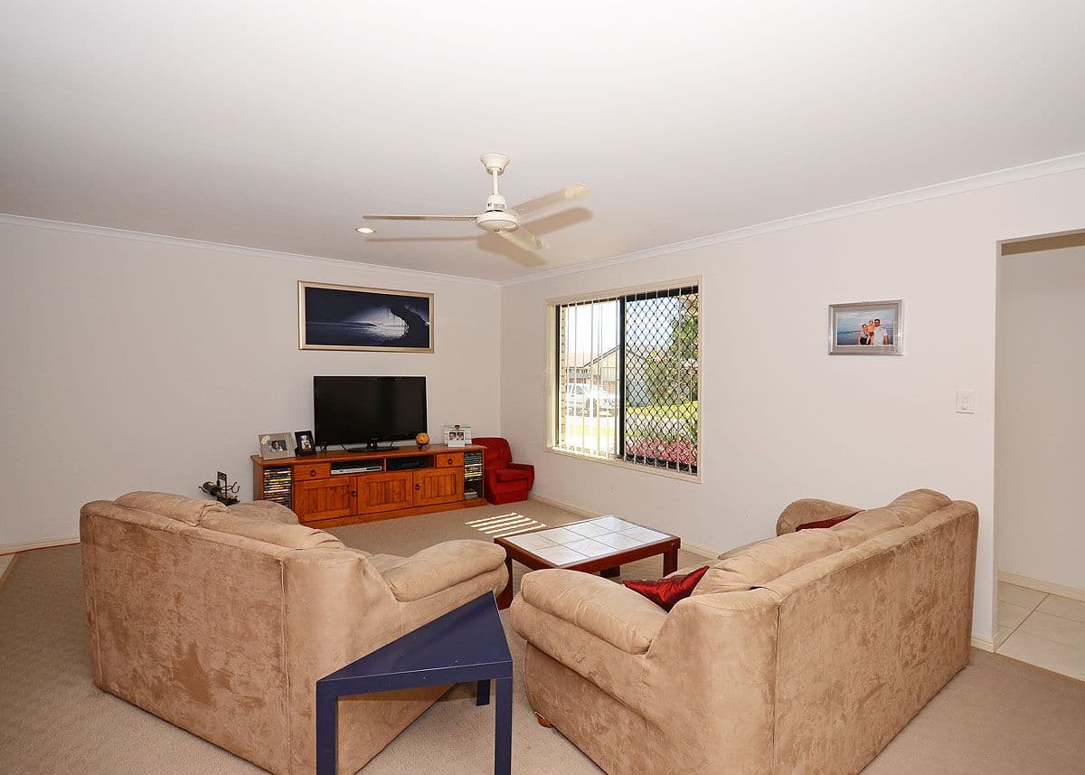 3 Kensi Court, POINT VERNON QLD 4655, Point Vernon - Thumbnail 3