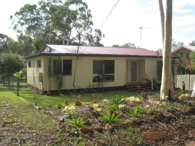 4 Toolona Avenue, RUSSELL ISLAND QLD 4184, Russell Island - Thumbnail 3