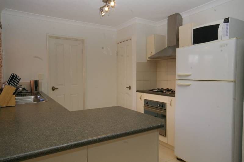 37c Eastdene Circle, NOLLAMARA WA 6061, Nollamara - Thumbnail 3