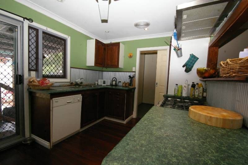 6 Shalford Way, GIRRAWHEEN WA 6064, Girrawheen - Thumbnail 4