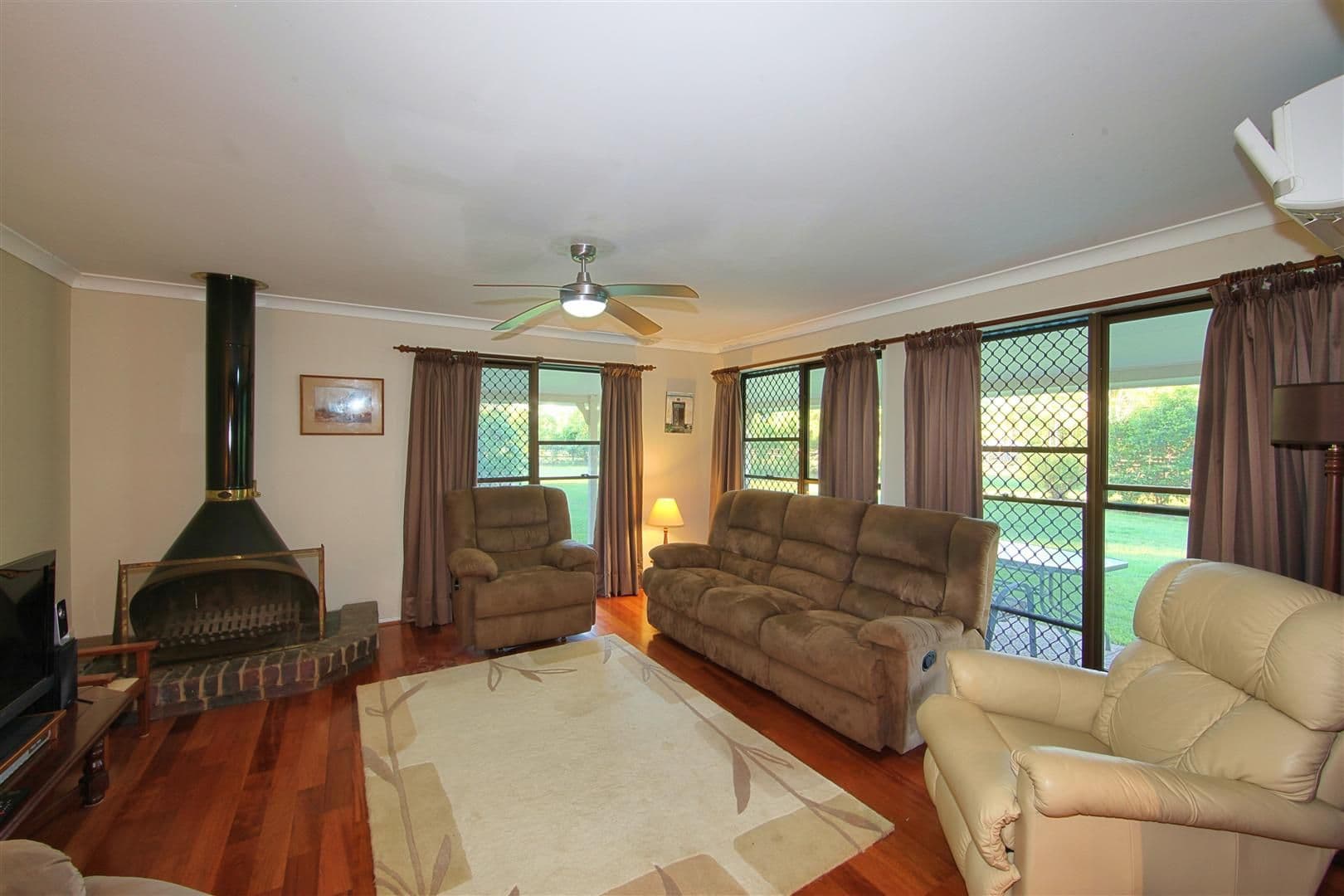 1 Willis Street, SHARON QLD 4670, Sharon - Thumbnail 8