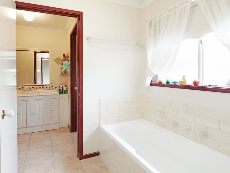 7 Thorogood Court, GROVEDALE VIC 3216, Grovedale - Thumbnail 6