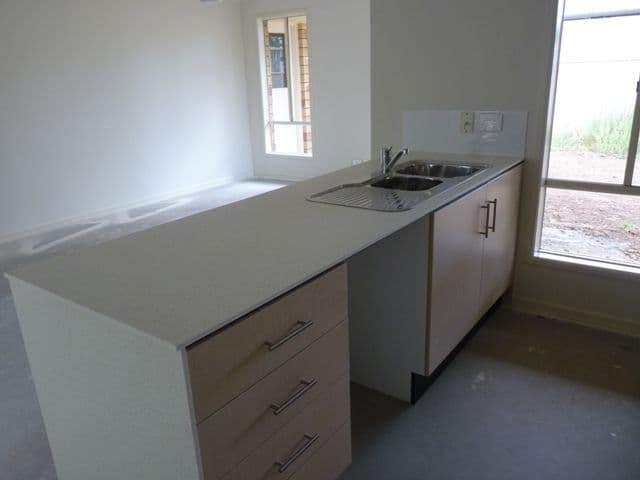 21 Donely Street, OAKEY QLD 4401, Oakey - Thumbnail 7