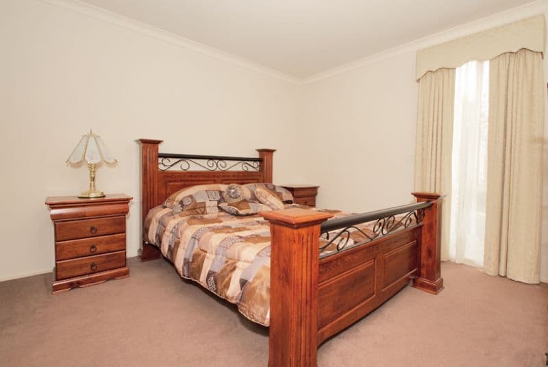8 Robusta Avenue, BUNDOORA VIC 3083, Bundoora - Thumbnail 8