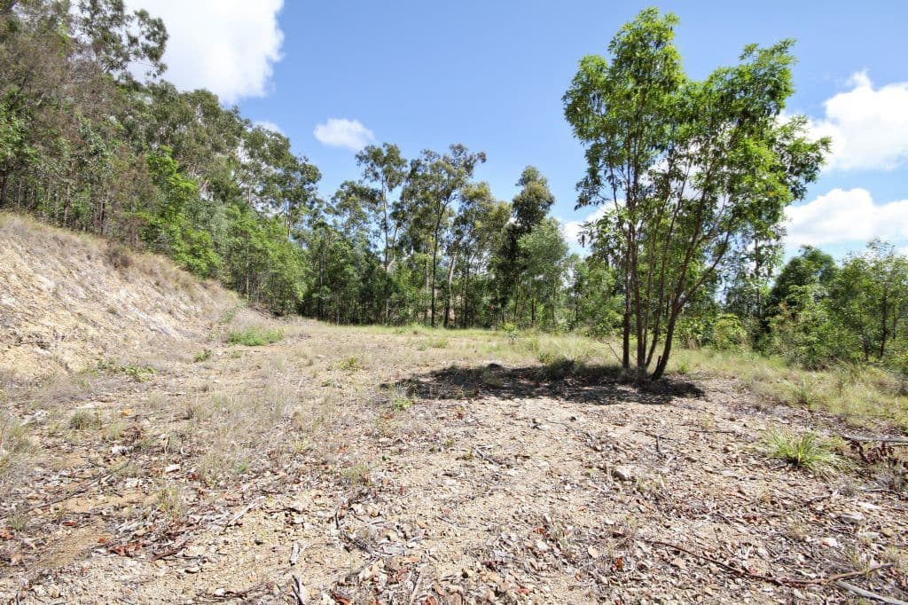 32 Coral Coast Drive, TALLAI QLD 4213, Tallai - Thumbnail 5
