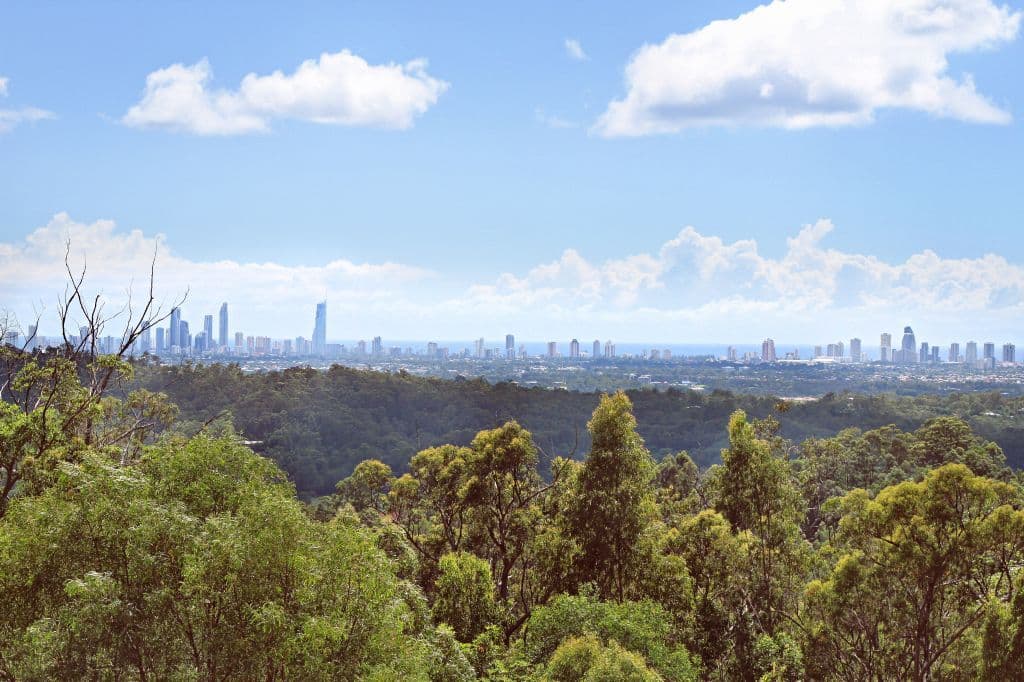 32 Coral Coast Drive, TALLAI QLD 4213, Tallai - Thumbnail 3