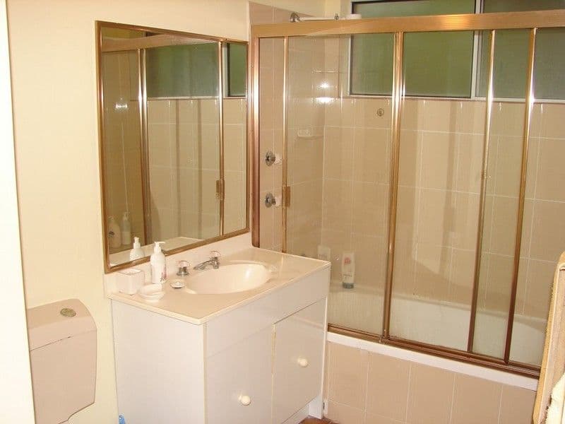 54 Glencoe Street, SUTHERLAND NSW 2232, Sutherland - Thumbnail 3