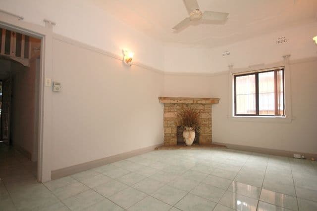 159 Hector Street, SEFTON NSW 2162, Sefton - Thumbnail 3