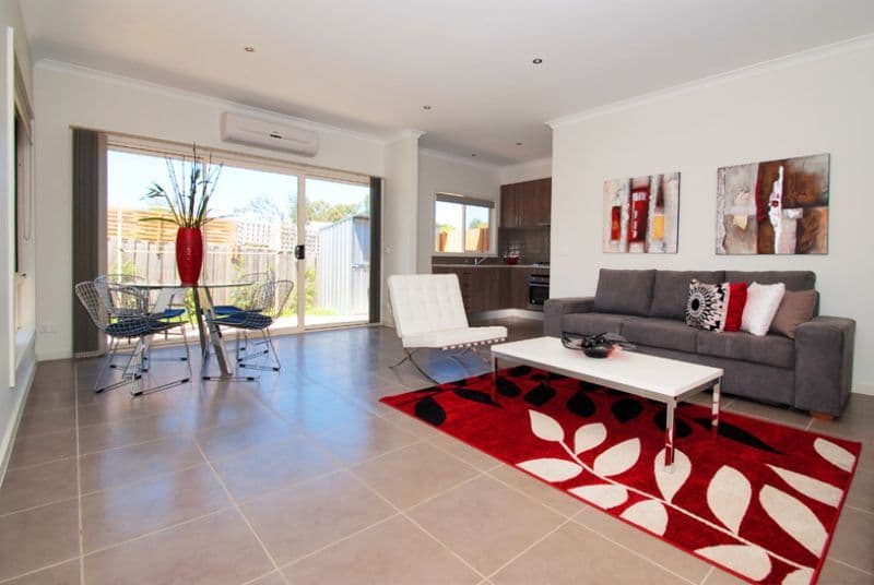 55 Lorimer Street, GREENSBOROUGH VIC 3088, Greensborough - Thumbnail 2