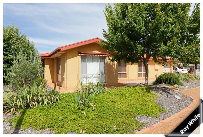 1 Acacia Place, NICHOLLS ACT 2913, Nicholls - Thumbnail 2