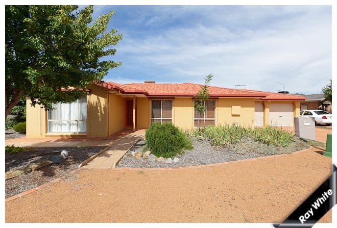 1 Acacia Place, NICHOLLS ACT 2913, Nicholls - Thumbnail 3