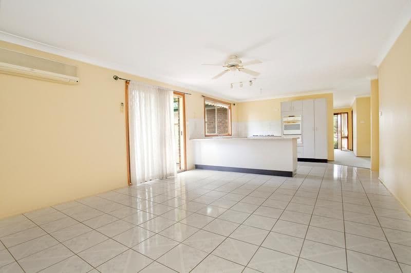42 Sea Eagle Crescent, GREEN VALLEY NSW 2168, Green Valley - Thumbnail 5