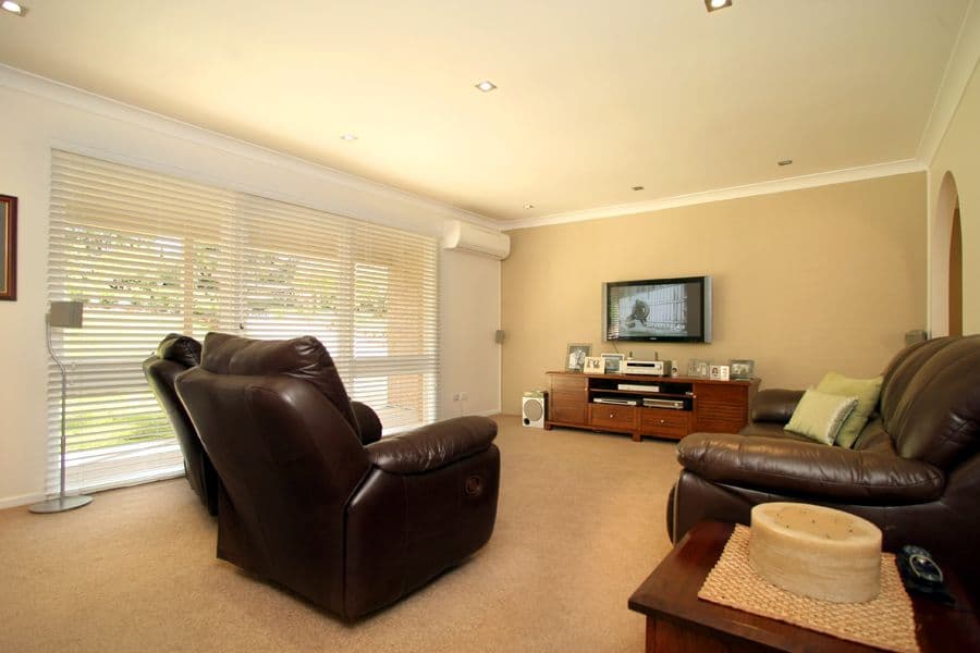 40 Francis Greenway Drive, CHERRYBROOK NSW 2126, Cherrybrook - Thumbnail 4