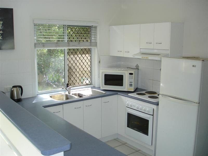 10 Toombul Road, VIRGINIA QLD 4014, Virginia - Thumbnail 2