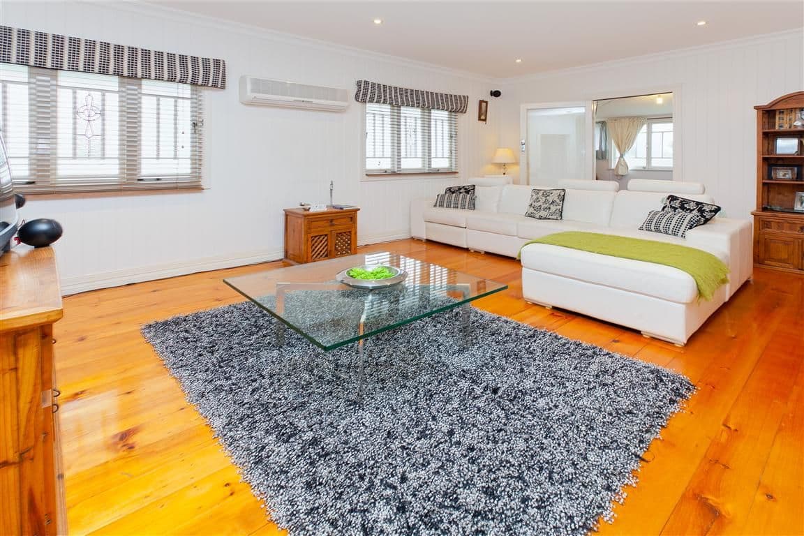 253 Nursery Road, Holland Park QLD 4121, Holland Park - Thumbnail 2