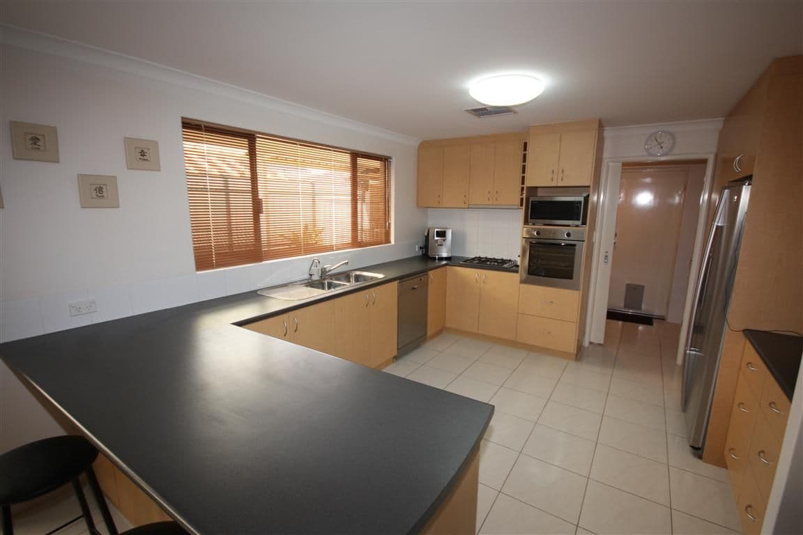 32A Maritana Street, MORLEY WA 6062, Morley - Thumbnail 7