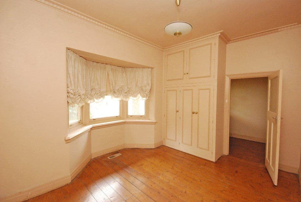 33 Victoria Avenue, LAKE WENDOUREE VIC 3350, Lake Wendouree - Thumbnail 7