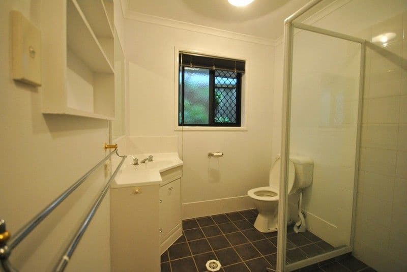 76 Glenvale Street, CORNUBIA QLD 4130, Cornubia - Thumbnail 6
