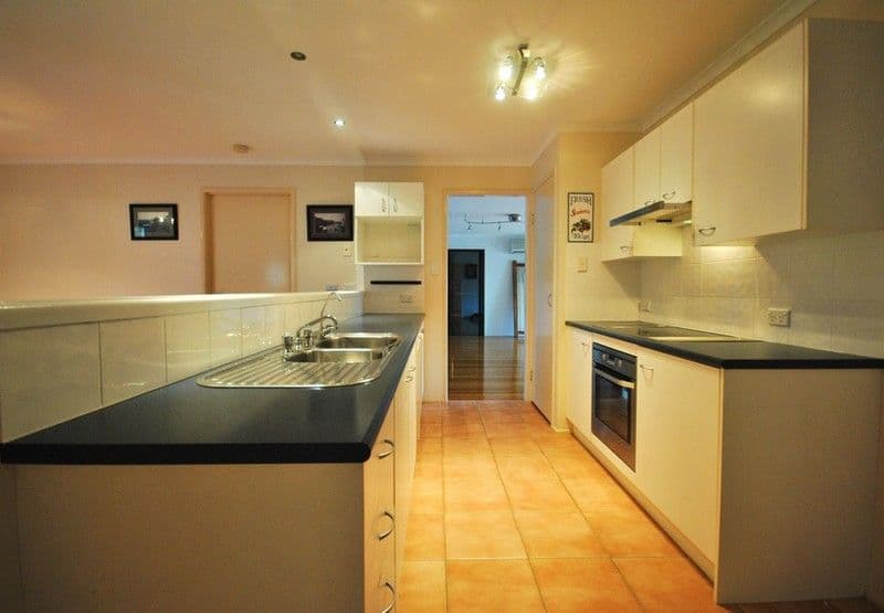 76 Glenvale Street, CORNUBIA QLD 4130, Cornubia - Thumbnail 2