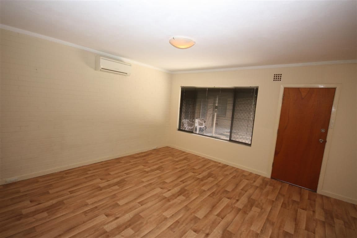 39 Delphine Avenue, DIANELLA WA 6059, Dianella - Thumbnail 3