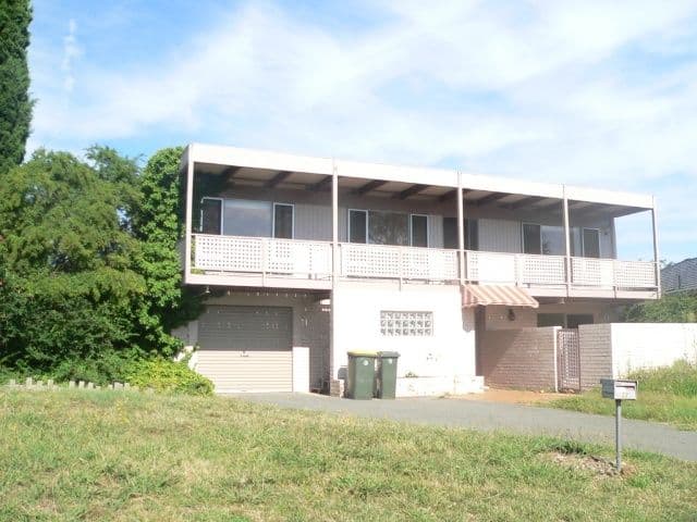 33 Gledden Street, CHIFLEY ACT 2606, Chifley - Image 1