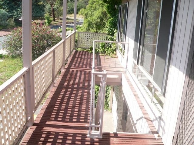 33 Gledden Street, CHIFLEY ACT 2606, Chifley - Thumbnail 2