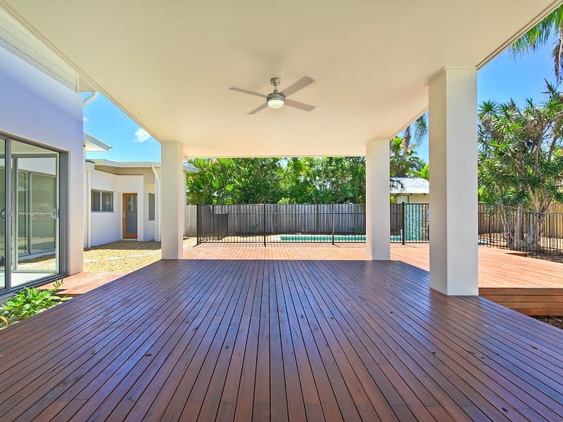 26 Boongala Road, BROADBEACH WATERS QLD 4218, Broadbeach Waters - Thumbnail 4