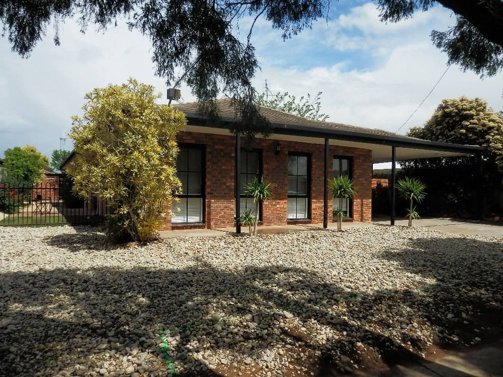 7 Evans Court, ECHUCA VIC 3564, Echuca - Image 1
